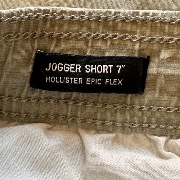Hollister Mens Jogger Shorts 7" Epic Flex Olive Khaki Size Check Description - Picture 9 of 14